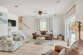 Sunny Key Largo Home w/ Golf Cart & Kayaks