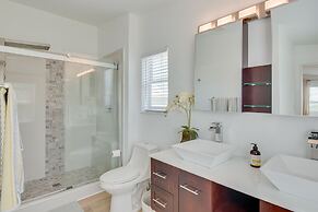 Sunny Key Largo Home w/ Golf Cart & Kayaks