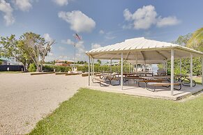 Sunny Key Largo Home w/ Golf Cart & Kayaks