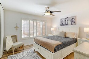 Golf Course, Pool Access: Palm Desert Condo!