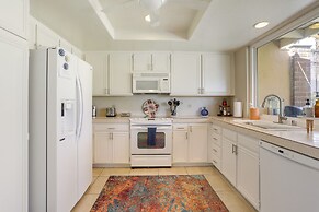 Golf Course, Pool Access: Palm Desert Condo!