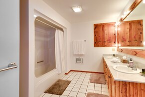 Wyoming Retreat on Wood River: Hike & Fly Fish!