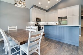 Modern Norfork River Cabin Rental w/ Shared Dock!