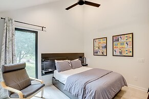 Brevard Retreat: Fireplace, Deck & Screened Porch!