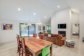 Brevard Retreat: Fireplace, Deck & Screened Porch!