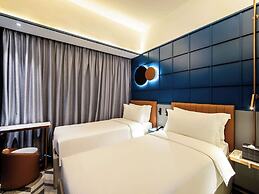 Hotel Faber Park Singapore - Handwritten Collection