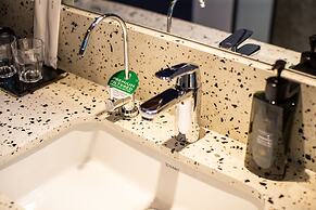 Hotel Faber Park Singapore - Handwritten Collection