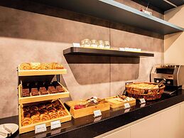 Hotel Faber Park Singapore - Handwritten Collection