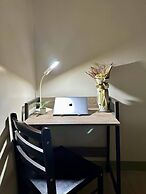 Inviting 2-bed Apartment in Mandaluyong