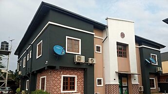 MT DELUXE HOTEL ASABA