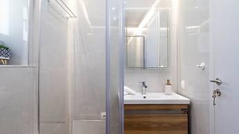 Castello Nuovo Suite by CorfuEscapes