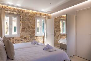 Castello Nuovo Suite by CorfuEscapes