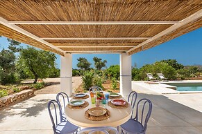 3540 Villa Petramore by Perle di Puglia