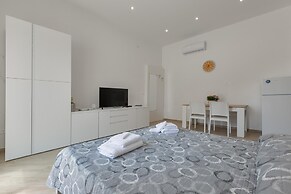 3545 Antonio - App Pulcinella by Barbarhouse