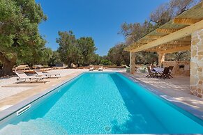 3565 A Piedi Scalzi nel Trullo by Perle di Puglia