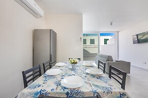 3399 Bina House by Barbarhouse