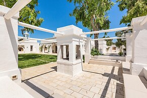 3589 Borgo Treffe by Perle di Puglia