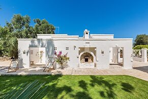 3589 Borgo Treffe by Perle di Puglia