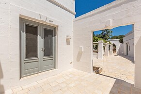 3589 Borgo Treffe by Perle di Puglia