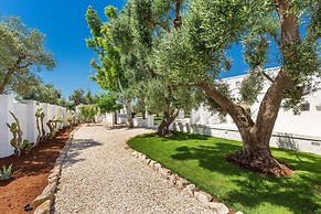 3589 Borgo Treffe by Perle di Puglia