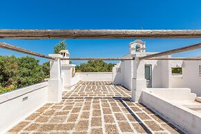 3589 Borgo Treffe by Perle di Puglia