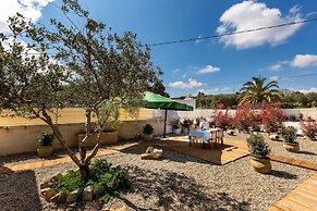 3412 Relax in Love by Barbarhouse