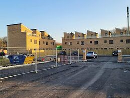 Impeccable 2-bed House in Milton Keynes