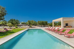 3517 Tenuta Venti Pamaridi by Perle di Puglia