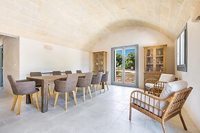 3517 Tenuta Venti Pamaridi by Perle di Puglia