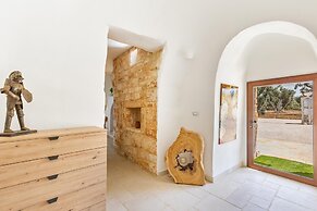 3619 Trulli Contecavallo by Perle di Puglia