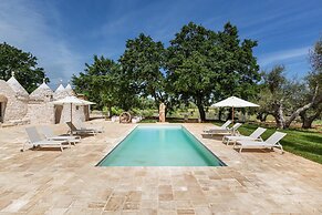 3474 Trulli Dafani by Perle di Puglia