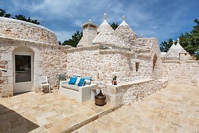 3474 Trulli Dafani by Perle di Puglia