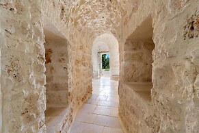 3474 Trulli Dafani by Perle di Puglia