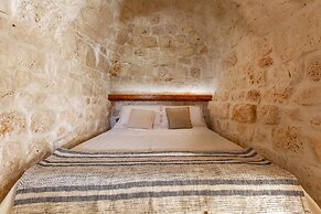 3474 Trulli Dafani by Perle di Puglia