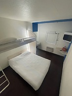 Unisotel Bollene EX Formule 1