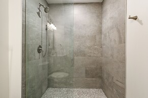 Spacious Luxury: 4BR Condo Moments from French Quarter