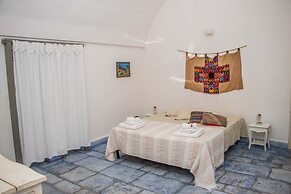 3598 Trullo Yoram by Perle di Puglia