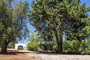 3598 Trullo Yoram by Perle di Puglia