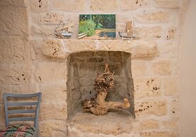 3598 Trullo Yoram by Perle di Puglia