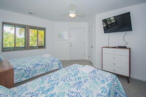 332 Captain John Fripp Villa