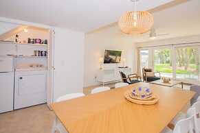 332 Captain John Fripp Villa