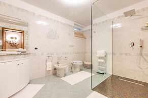 3602 Villa Asia by Barbarhouse