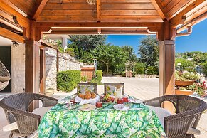 3602 Villa Asia by Barbarhouse