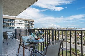 Our House at the Beach W-tower 5th Floor