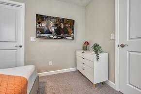 Luxury Modern Decor Best Location Private Pool