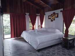 Cabañas Roca Verde Monteverde