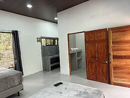 Cabañas Roca Verde Monteverde