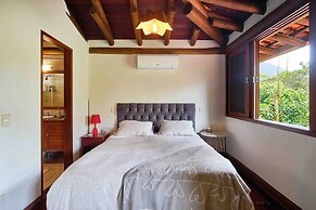 Praia de Itamambuca - Bali House