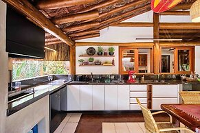 Praia de Itamambuca - Bali House