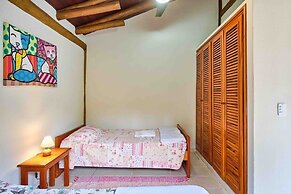 Praia de Itamambuca - Bali House